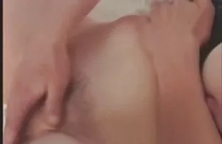 XXX माचो ने बिना ज्यादा दिक्कत के गोरी की चूत में घुसा दिया