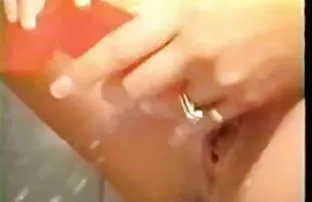 XXX गांड और बूब्स सेक्विन चूसे और खाने के लिए चला गया