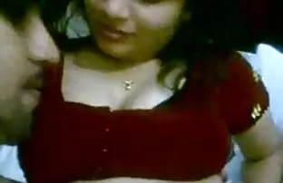 XXX एक बहादुर साथी पुलिस वाले को गर्म सेक्स के लिए सम्मानित किया