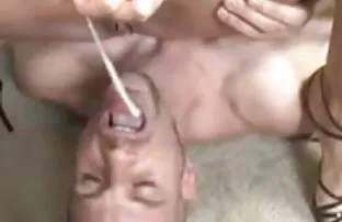 XXX एक और सेक्स के लिए शरारती गोरा छेड़ा हुआ प्रेमी
