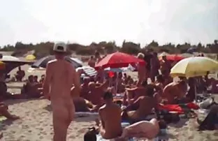 XXX ऑफिस के बिच ने बॉस को स्थानापन्न करने की साजिश रची और फिर दोस्त को ब्लैकमेल किया