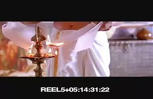 XXX सफलतापूर्वक अपने busty सहपाठी का दौरा करने के लिए देखा