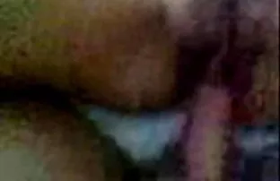 XXX लड़का पूल के पास पड़ोसी की पत्नी को चोदता है