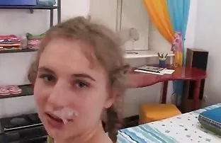 XXX मैं एयरपोर्ट पर एक काले प्रेमी से मिला और उसे चोदने लाया