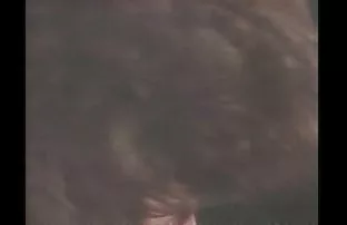 XXX पति से गुप्त रूप से बड़े स्तन वाली सुंदरता लाना के साथ गुदा