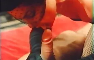 XXX ग्रामीण लड़की को गधे में किसान को दिया जाता है