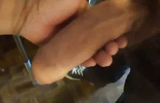 XXX प्यार करने वाला पति अपने पति से एक blowjob के साथ मिला और खूबसूरती से रसोई में कैंसर हो गया