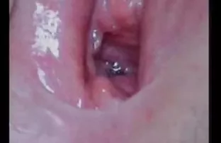 XXX एक काले आदमी के साथ एक सुनहरे बालों की रात रोमांच