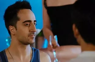 XXX एक अविश्वसनीय रूप से सुंदर लैटिना के साथ मॉर्निंग टेंडर सेक्स बॉयफ्रेंड